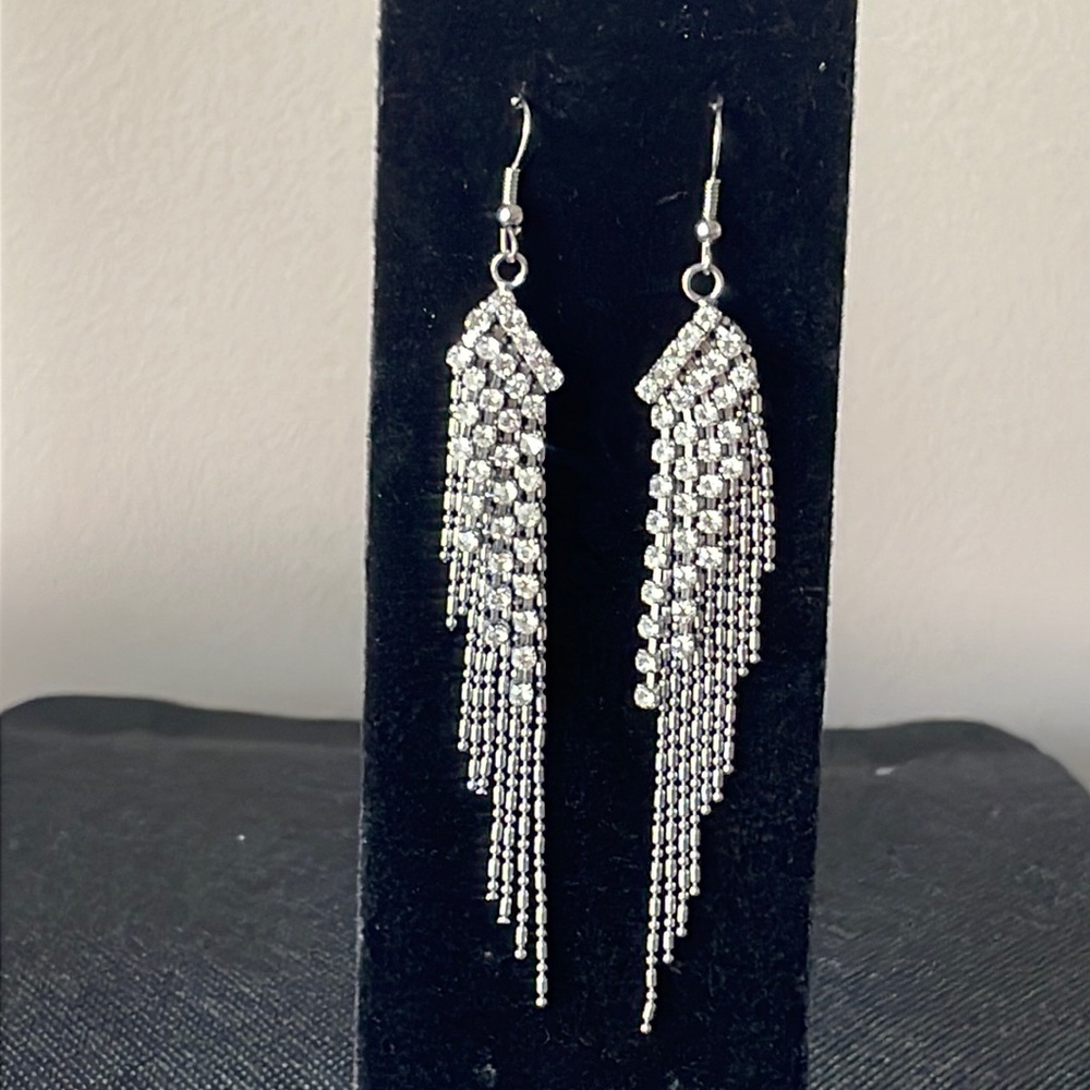 Premier Designs Chandelier Earrings